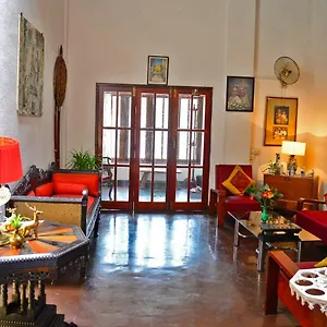 Madugalle's Family , Kandy Sri Lanka