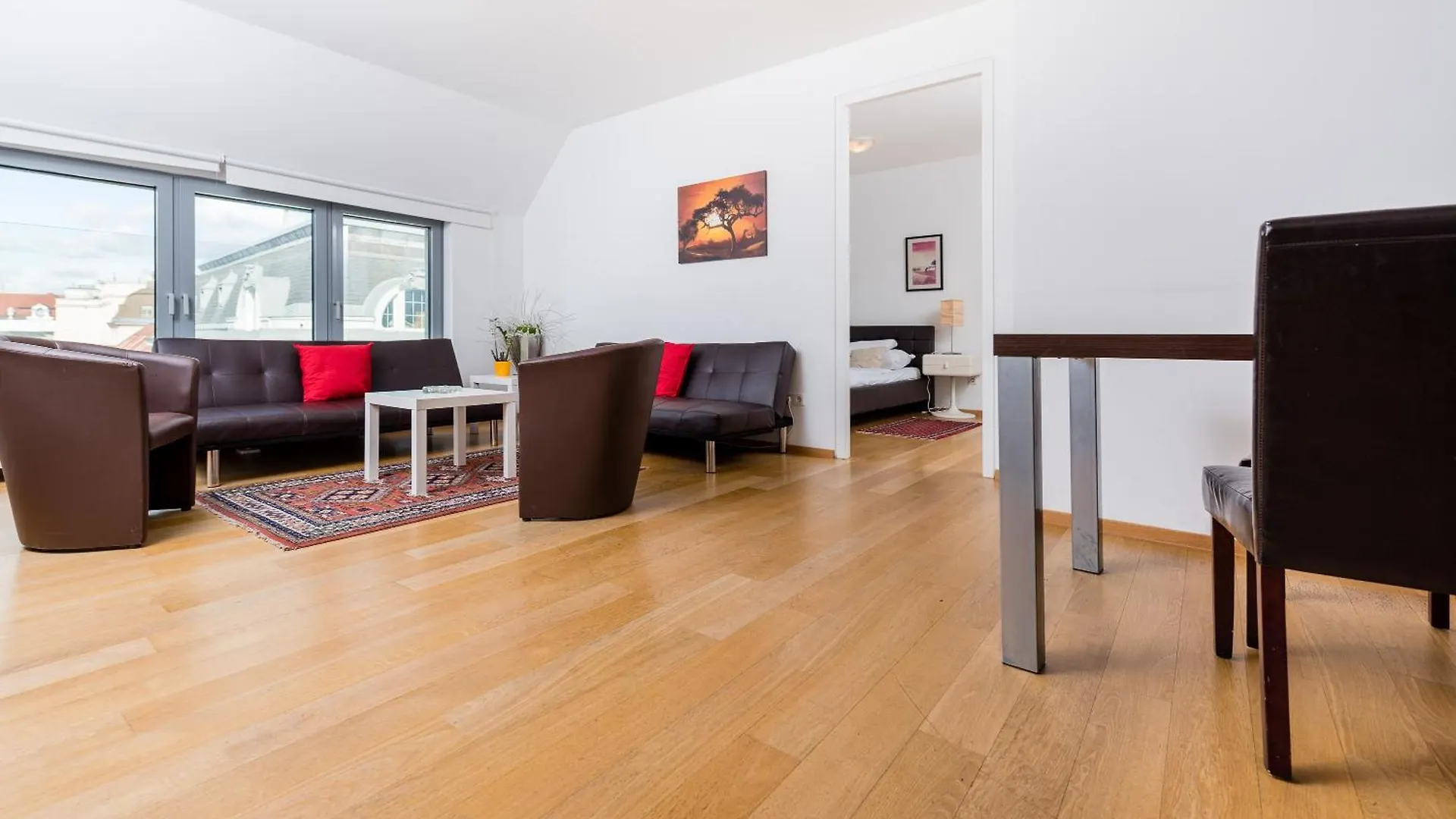 Apartments Next To Vienna Stateopera With Aircondition