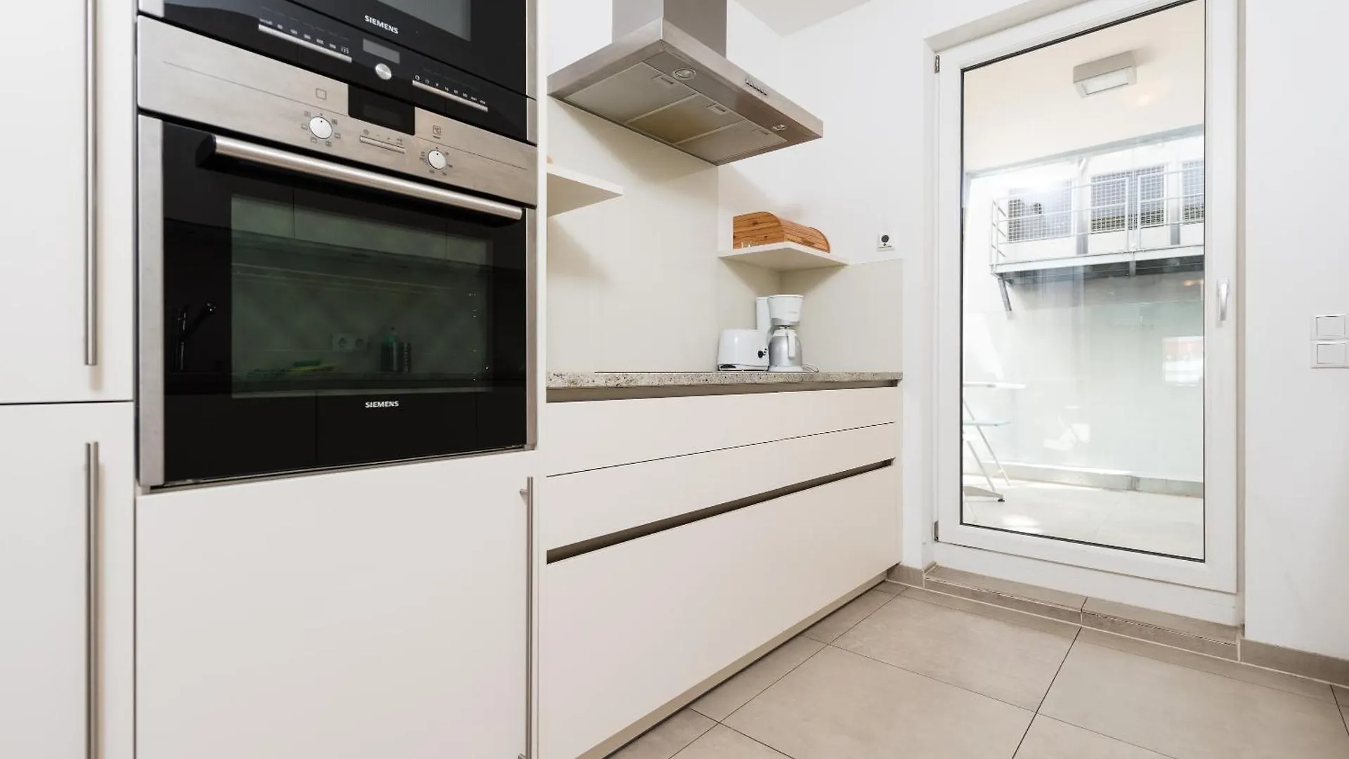 Apartments Next To Vienna Stateopera With Aircondition