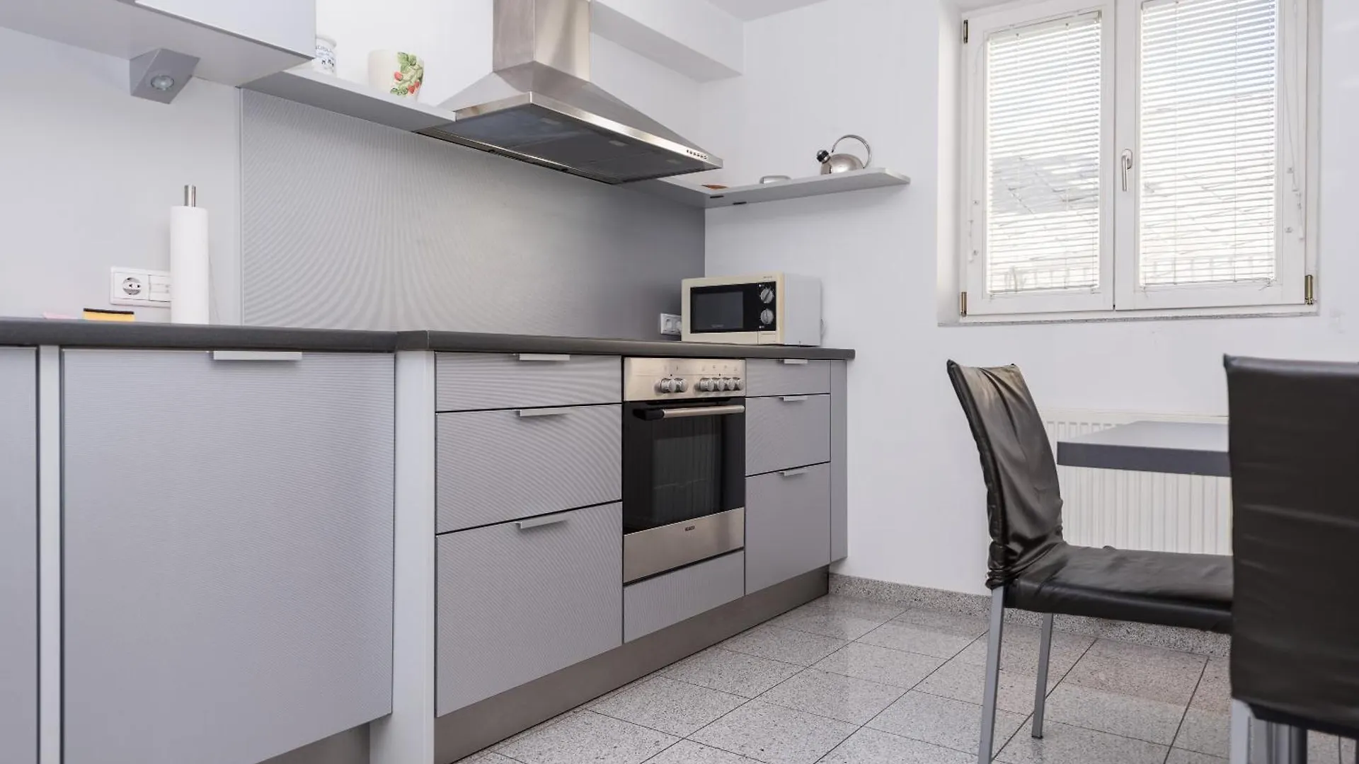 Apartments Next To Vienna Stateopera With Aircondition