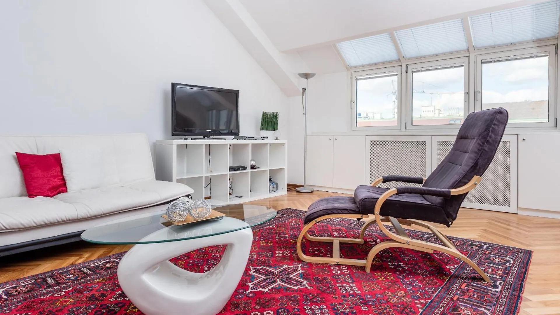 Apartments Next To Vienna Stateopera With Aircondition