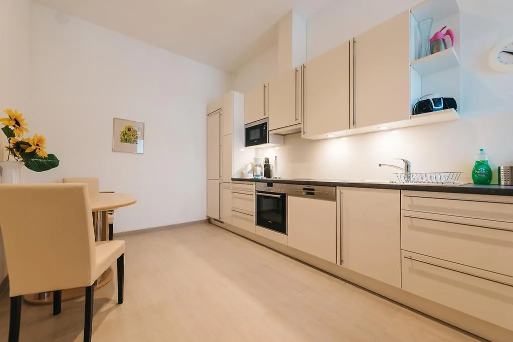 Apartments Next To Vienna Stateopera With Aircondition 0*,  Austria