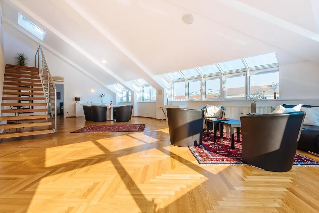 Apartments Next To Vienna Stateopera With Aircondition 0*,