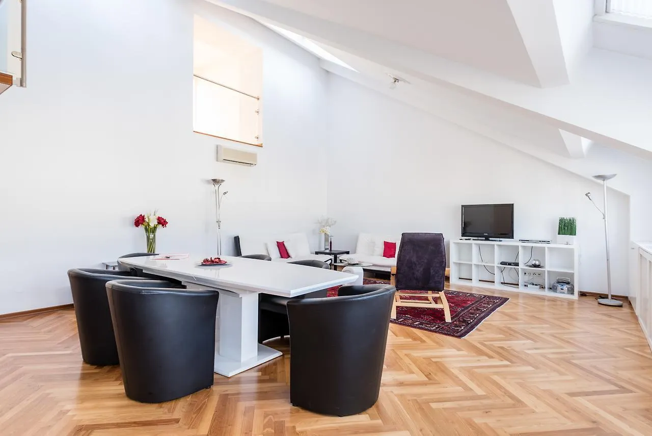 Apartments Next To Vienna Stateopera With Aircondition Austria