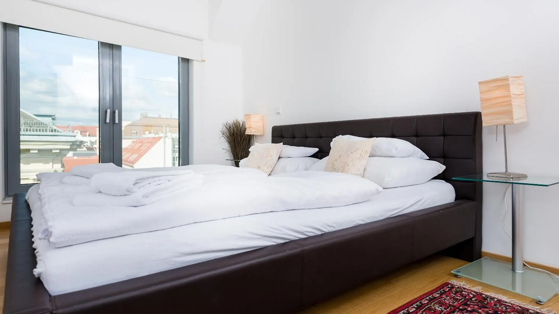 Apartments Next To Vienna Stateopera With Aircondition 0*,