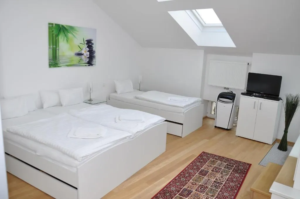 Apartments Next To Vienna Stateopera With Aircondition