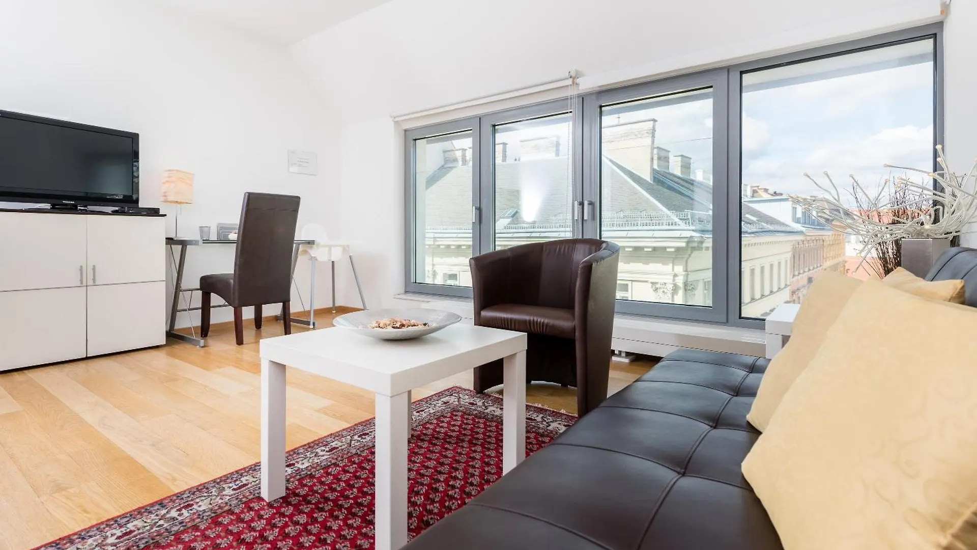 Apartments Next To Vienna Stateopera With Aircondition